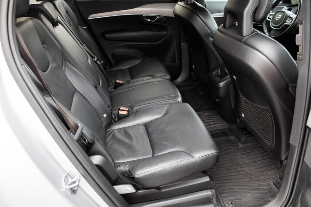 Volvo XC90 2.0 B5 Drive-E AWD A/T (2019) - 18