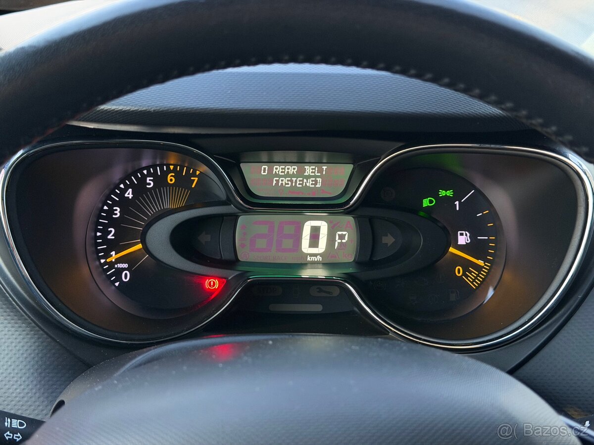 Renault Captur 1.2 tce 88 kw / automat / 2016 - 18