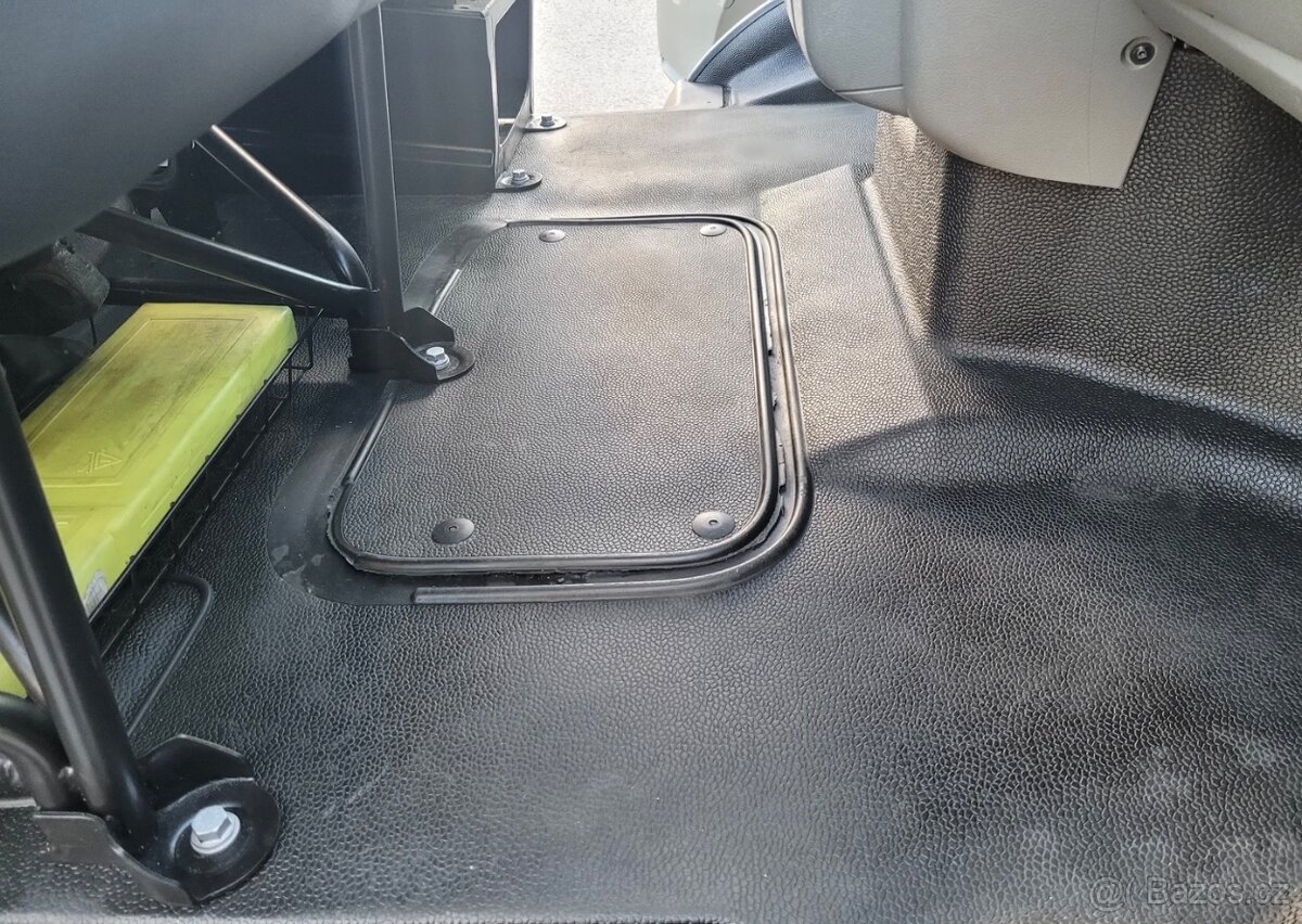 Master L3H2 2.5dci - 18