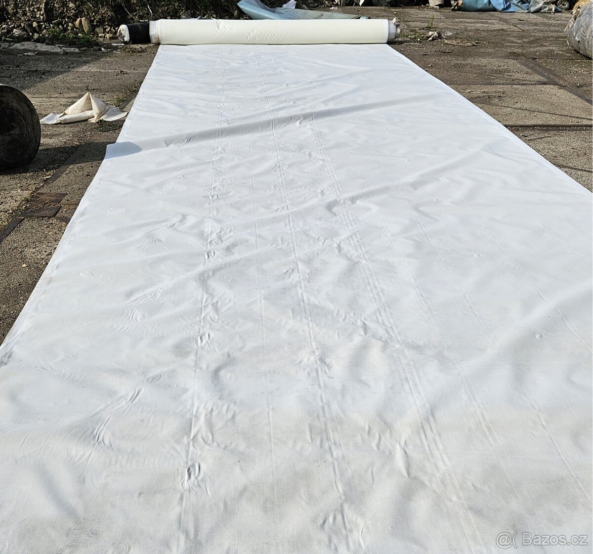 Geotextilie tkaná velmi pevná , odolná , dlouhá životnost - 18