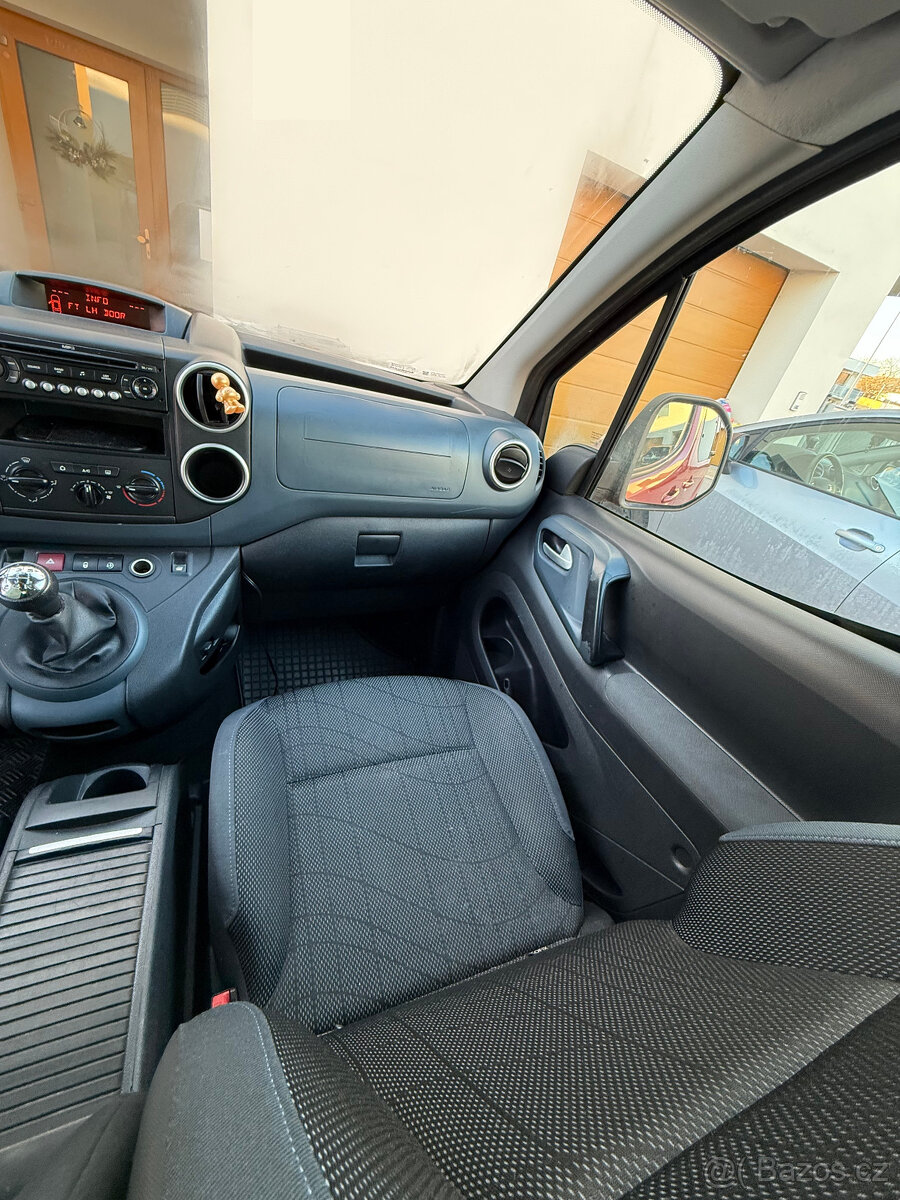 Peugeot Partner Tepee 2008 benzin - 18