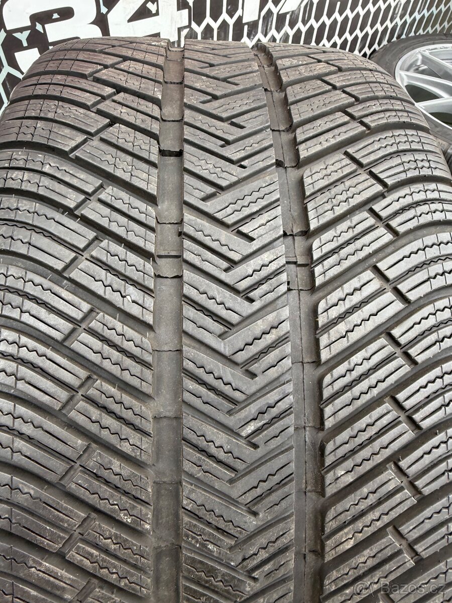 MERCEDES BENZ AMG E W213 E63 E63S MICHELIN - 18