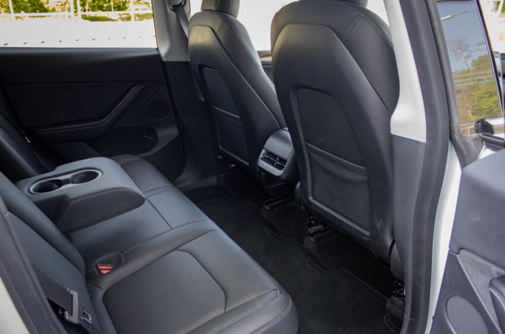 Tesla Model Y Long Range 378kW - 18