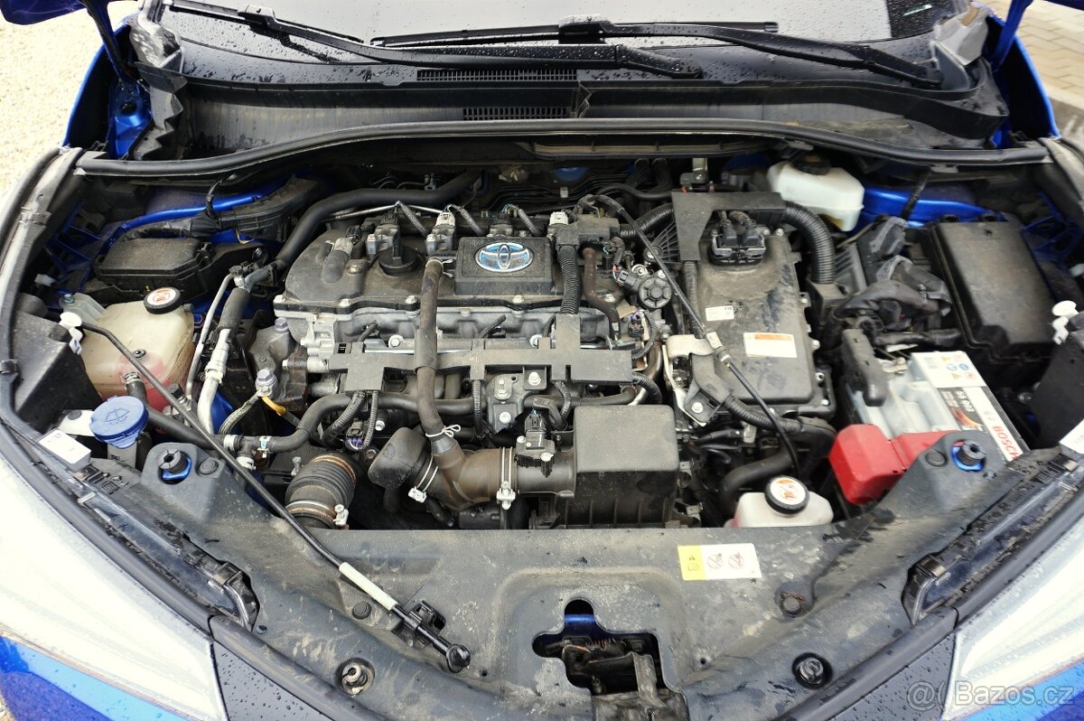 TOYOTA C-HR 1,8 HYBRID ACTIVE 2018 - 18