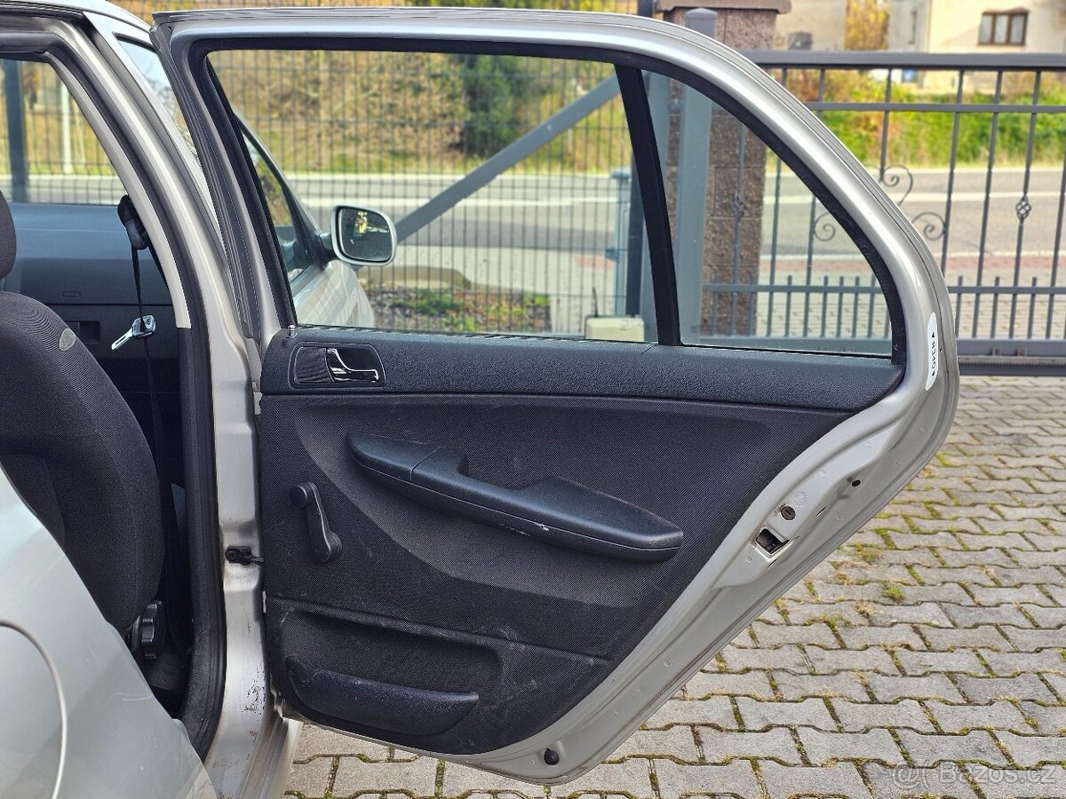 Škoda Fabia I 1.2 HTP | 2004 | 40 kW | 220 250 km - 18