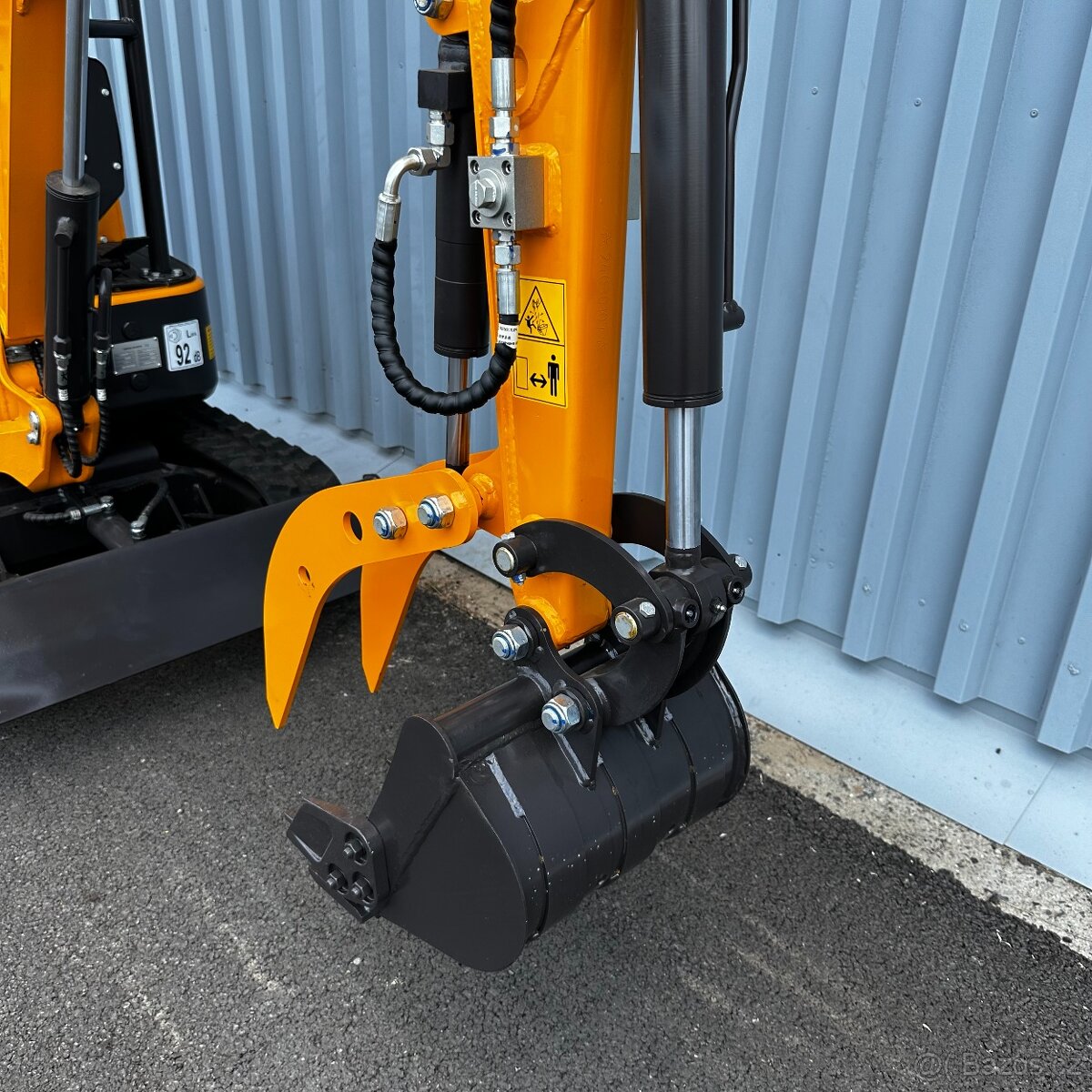 Minibagr RYPEX RP8M2 TOP stroj - 18