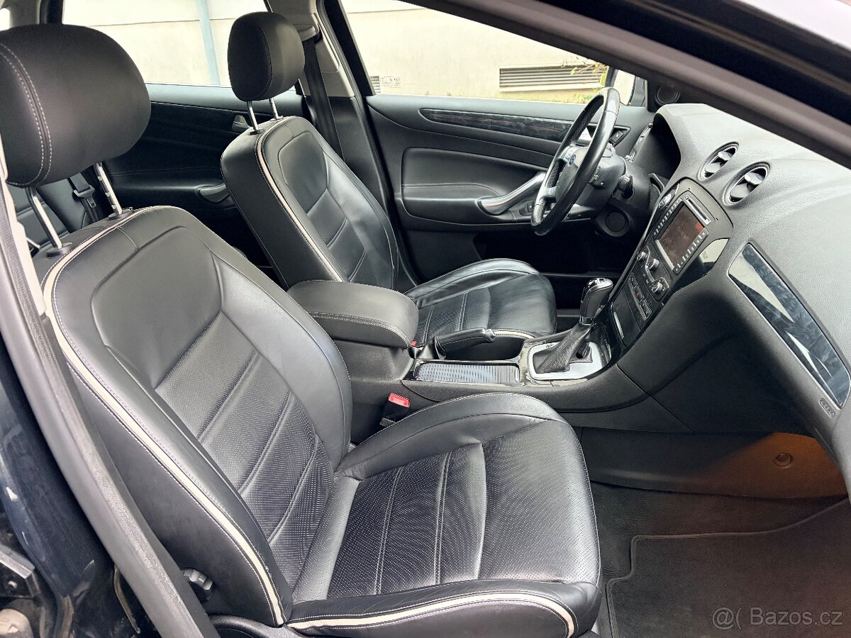 Ford Mondeo 2012 - 18