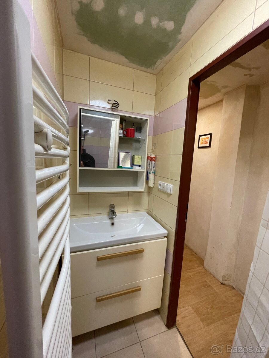 PRODEJ RD ŠUMICE - 18