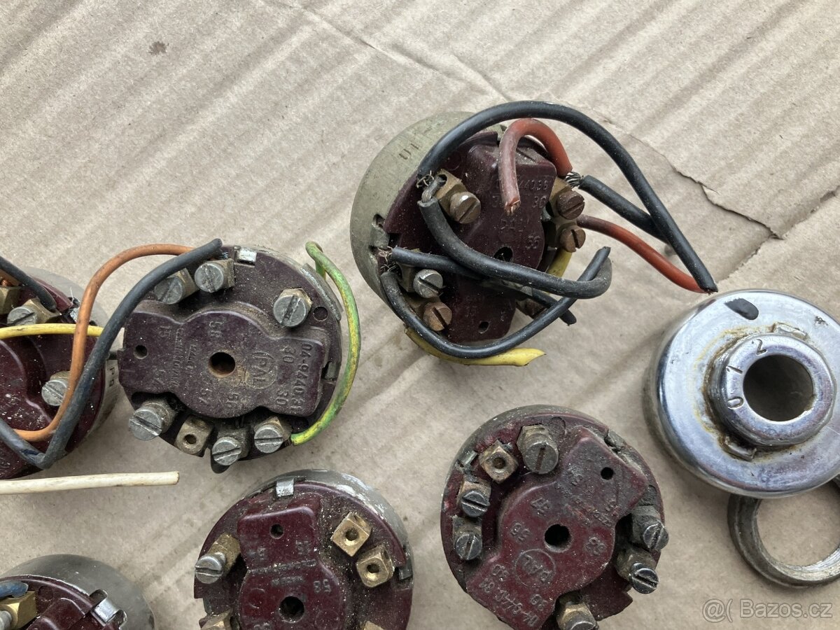 jawačz spínací skříňky - 18