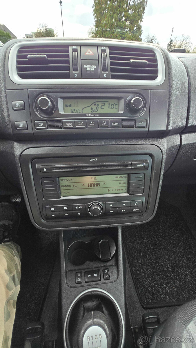 ŠKODA ROOMSTER 1.4 16V STYLE PLUS EDITION 1MAJITEL - 18