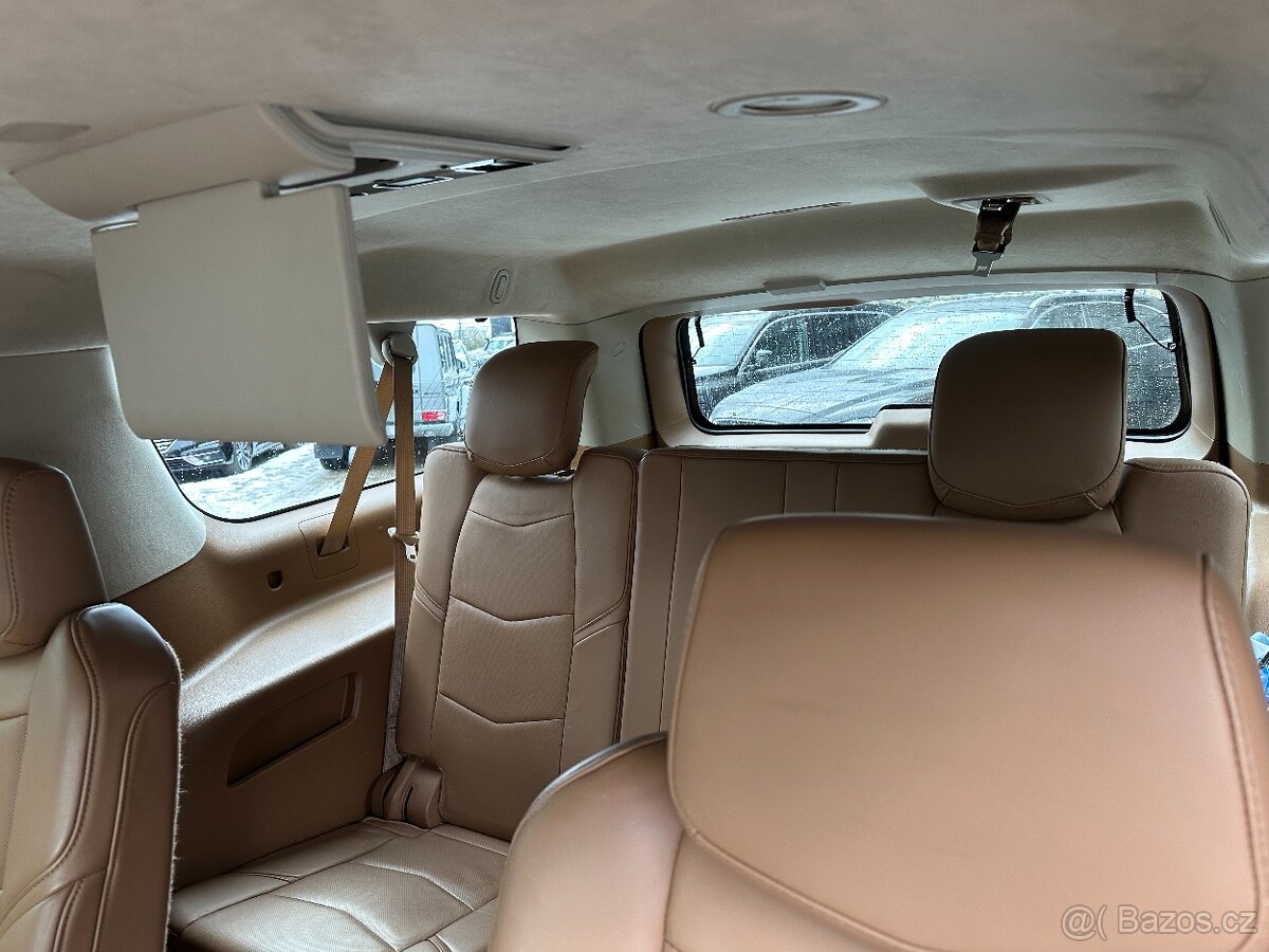 Cadillac Escalade 2016 - 18