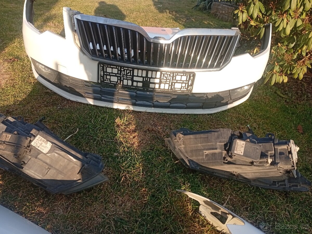 ŠKODA SUPERB 2 FACELIFT PŘEDEK, Z RV 2014 KAPOTA, NÁRAZNÍK - 18