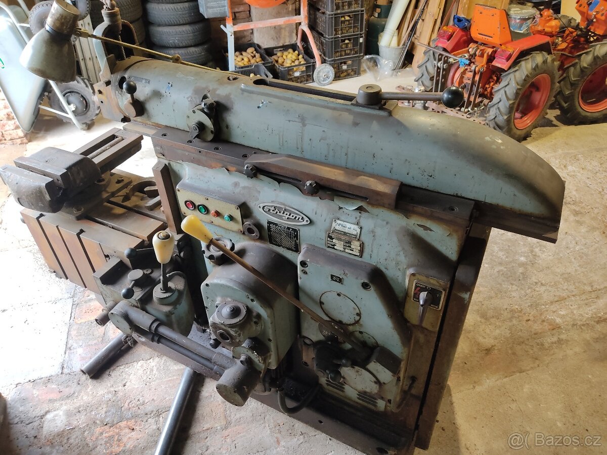 Obrážečka/hoblovka na kov Strigon GH 560/U - 18