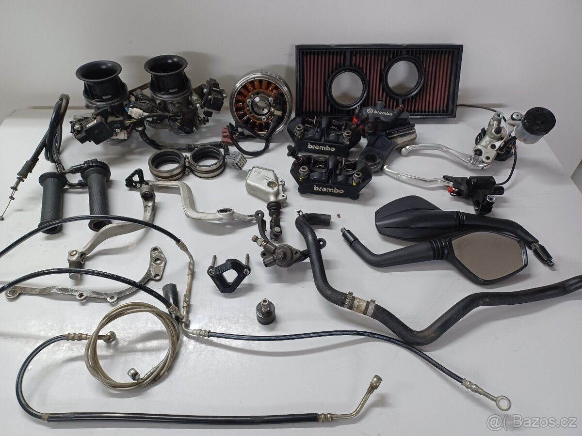 KTM LC8 990 - MOTOR NA DÍLY - 18