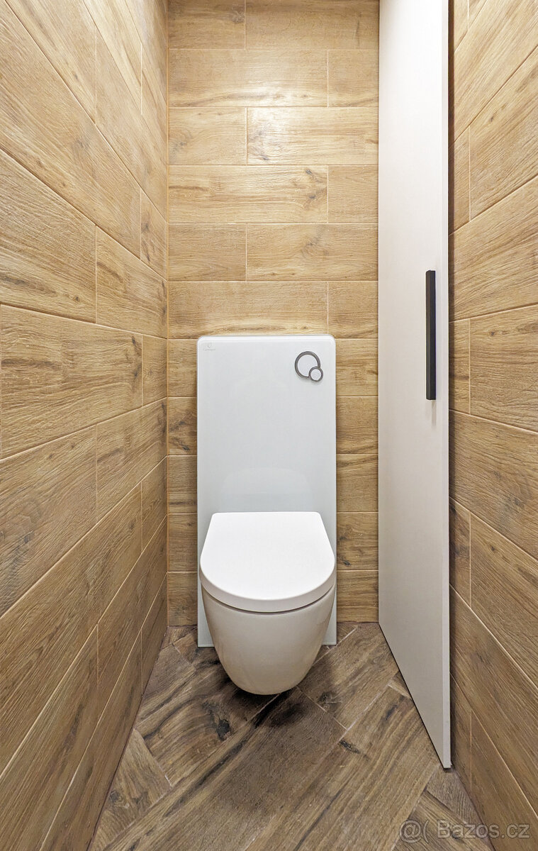 Pronájem bytu v Dobrušce, 3+1, 79m2 - 18