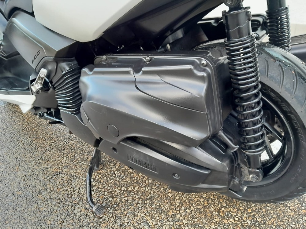 Yamaha X-Max 400 ABS, 2014, moc pěkný stav - 18