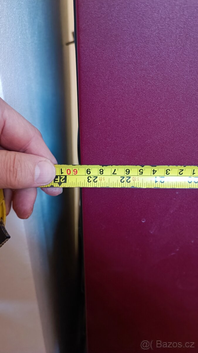 Lednice s mrazákem Schaub Lorenz SL 300R CB - 18