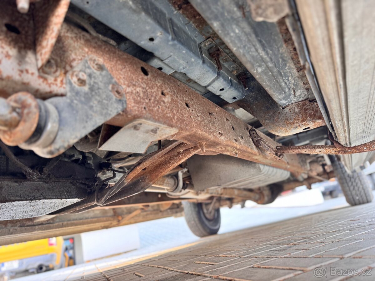 1986 Ford Econoline 150 - 18