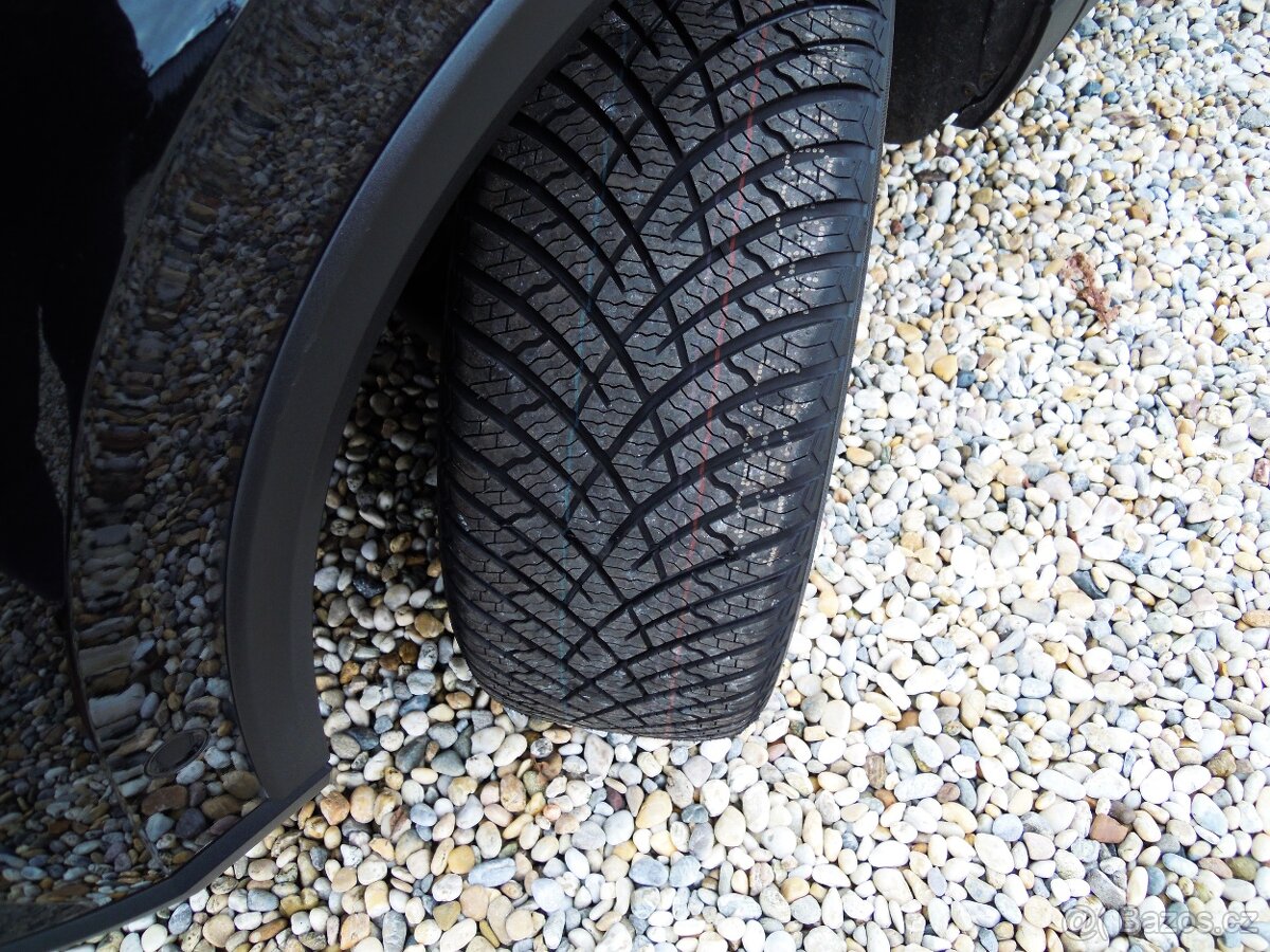 Seat Ateca 1.6TDi STYLE-BRZDY-SERVIS-DPH - 18