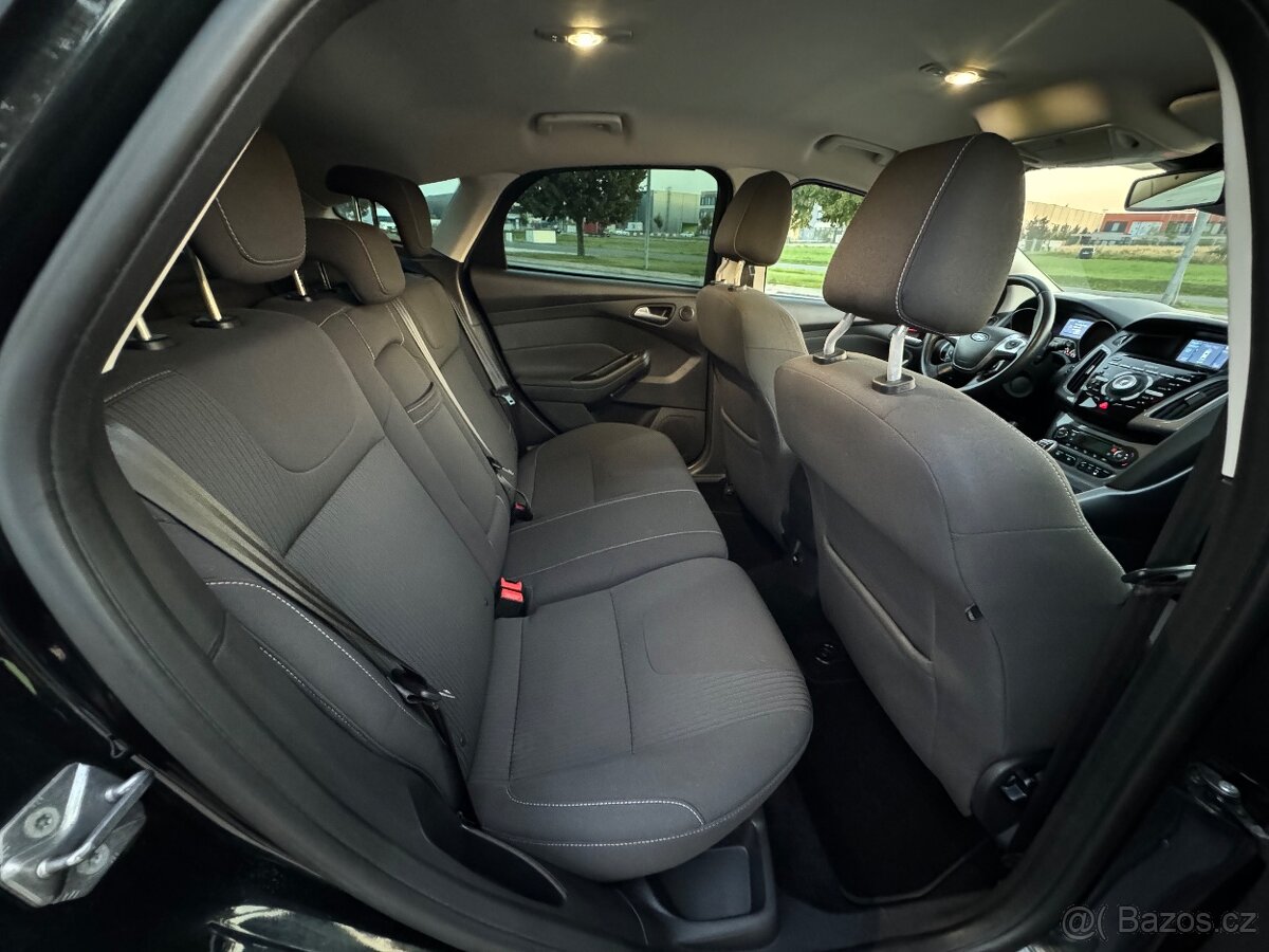 Ford Focus - 2012 - (vyhořelý) 1.6t 134KW - 170.455km - 18