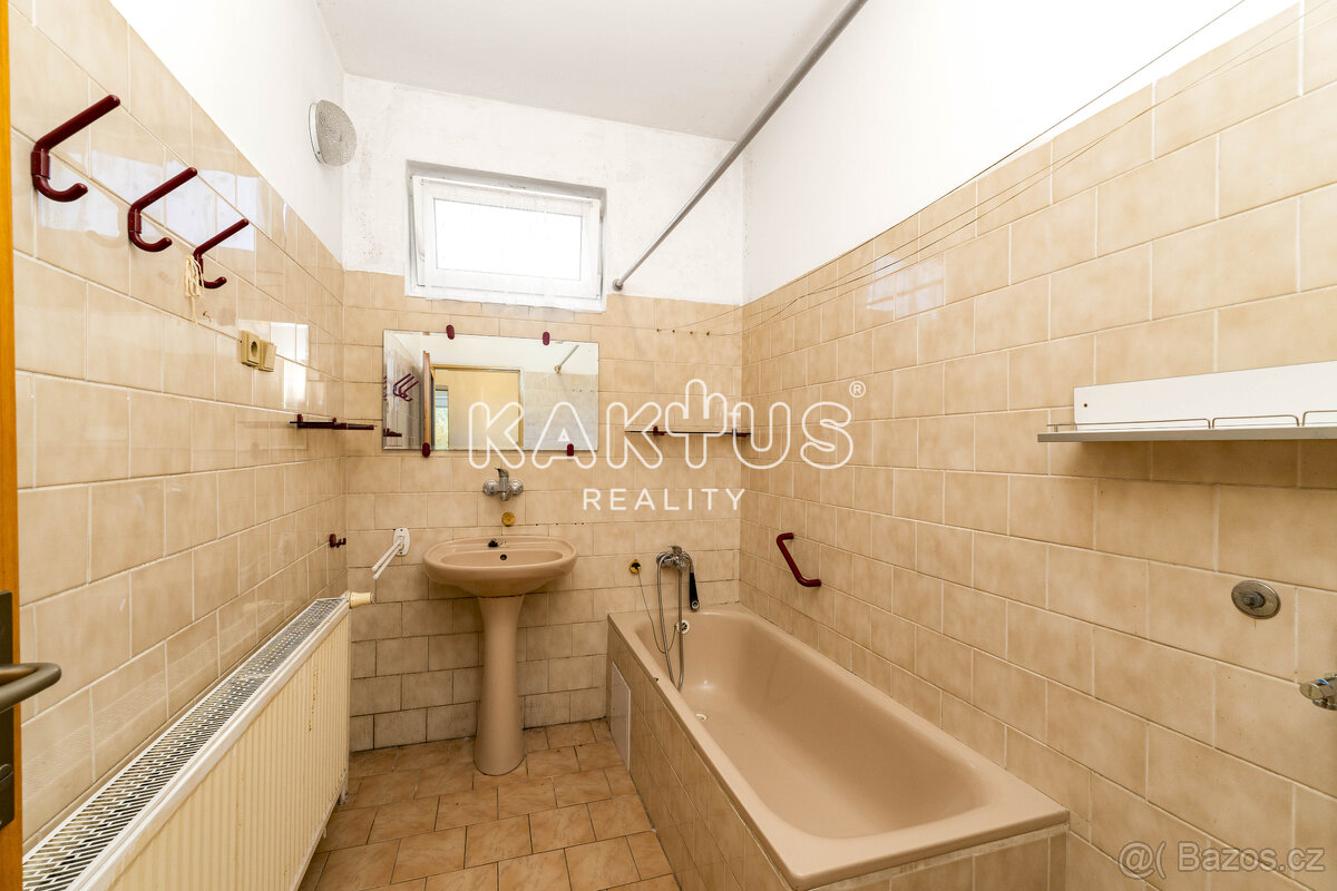 Prodej rodinného domu (158,6 m2) na ulici Rodinná, Ostrava - - 18