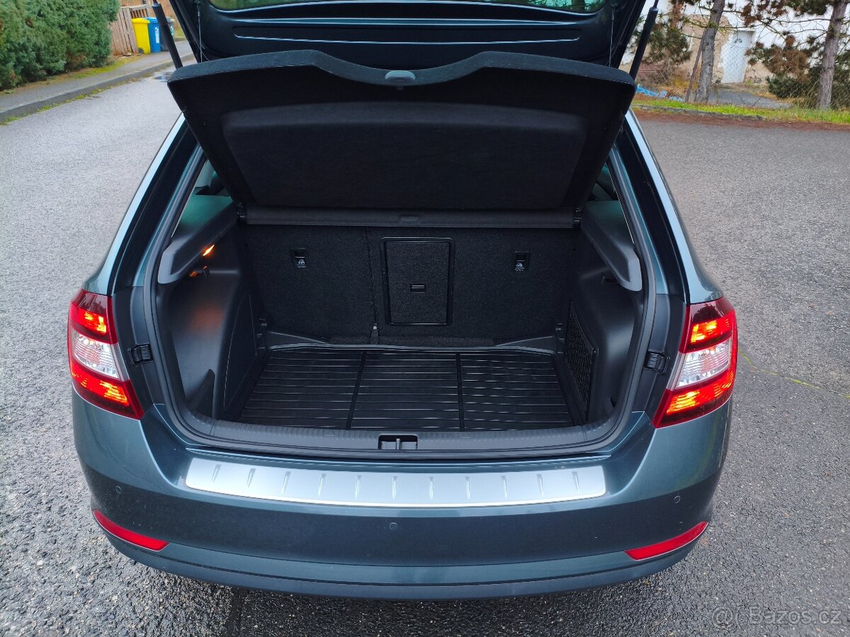 Škoda Rapid 1,0 TSI 70Kw Drive Navi, Xenon r.v.2017 - 18