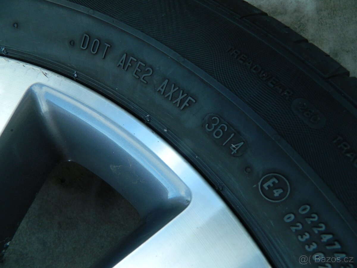 alu kola Nissan qashqai+letní pneu r18 - 18