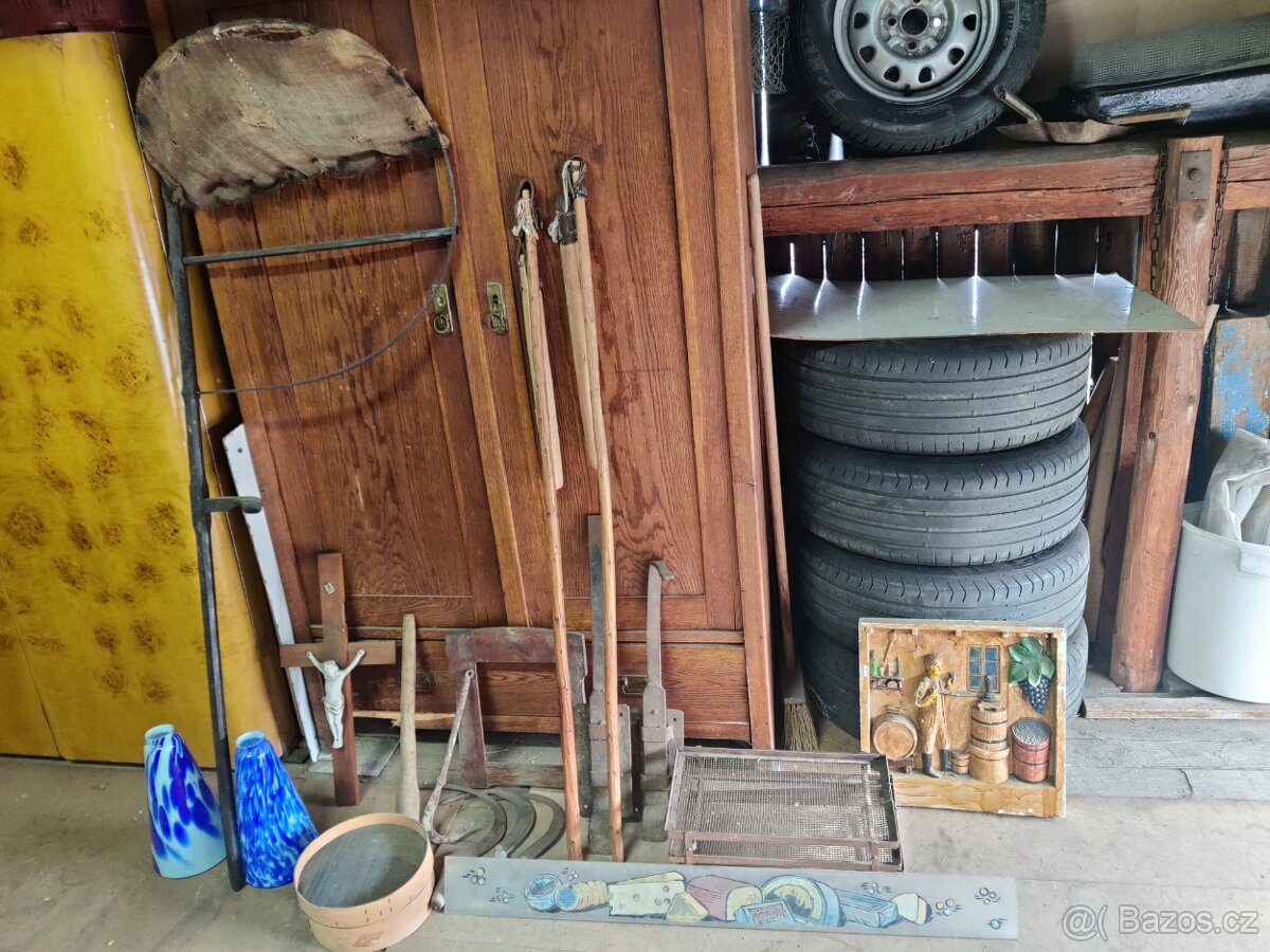 Staré cepy,ploché řemeny, hašple atd.viz fotky - 18
