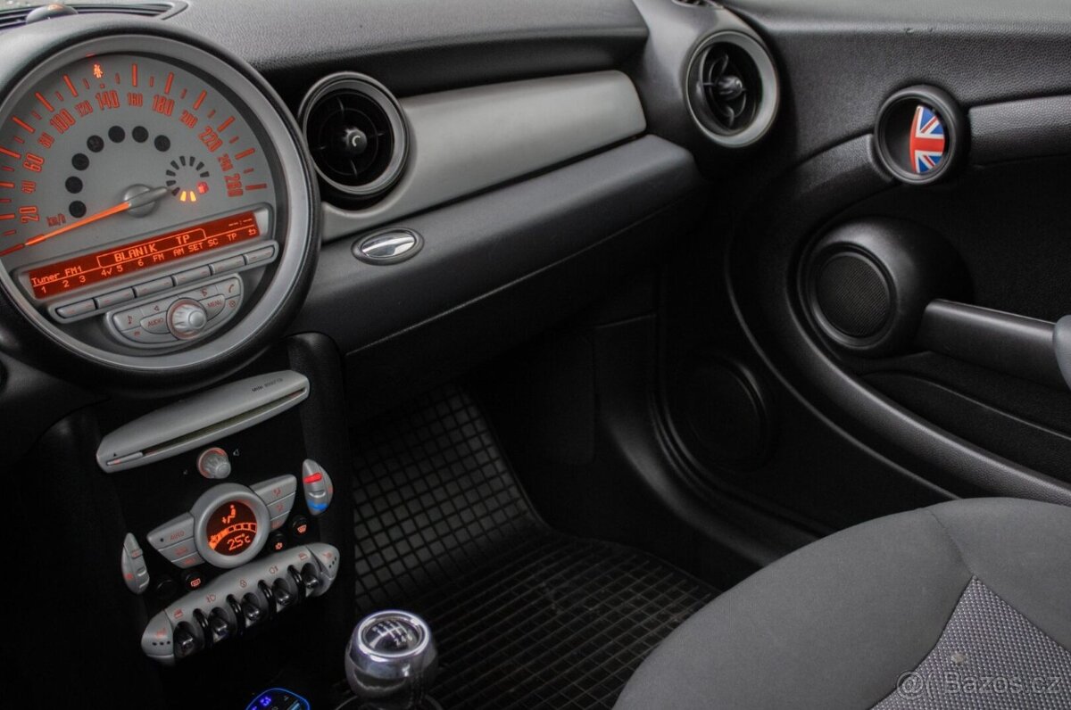 Mini Clubman Cooper 1.6 2008 - 18