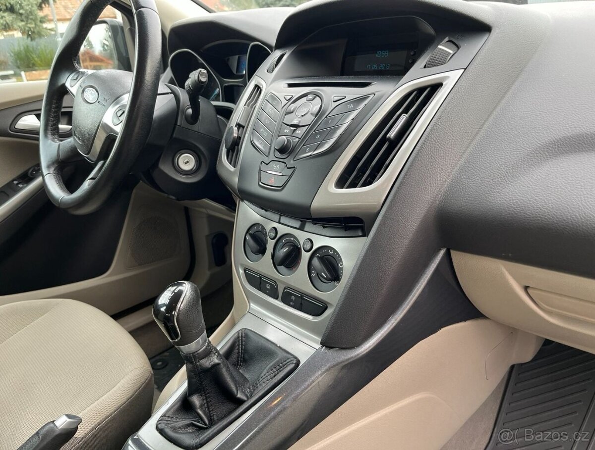 Ford Focus 1.0 EcoBoost - 18