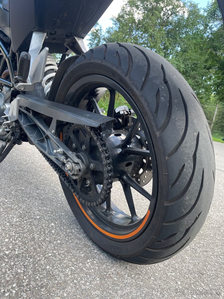 KTM Duke 125 ABS 2015 - 18