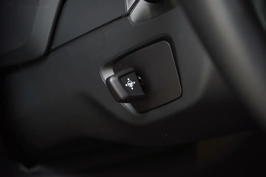 BMW X6, 40i,KOMFORT,KAMERA,ČR,DPH, - 18