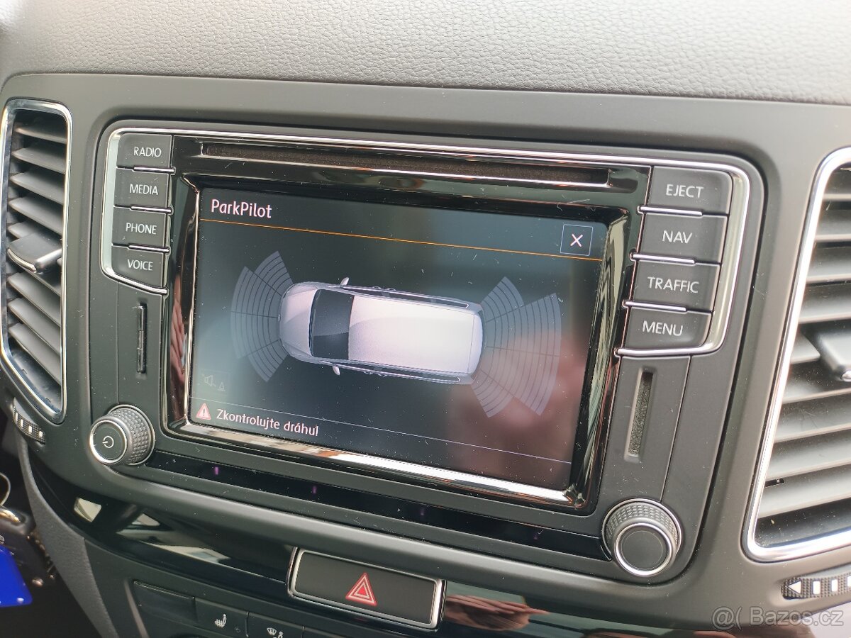 VW Sharan 1.4TSI 110kW DSG Panorama - záruka Autodraft - 18