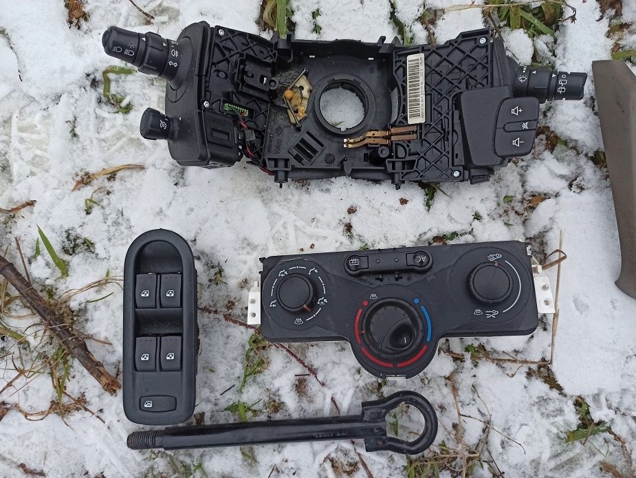 Renault Megane Scenic - 18