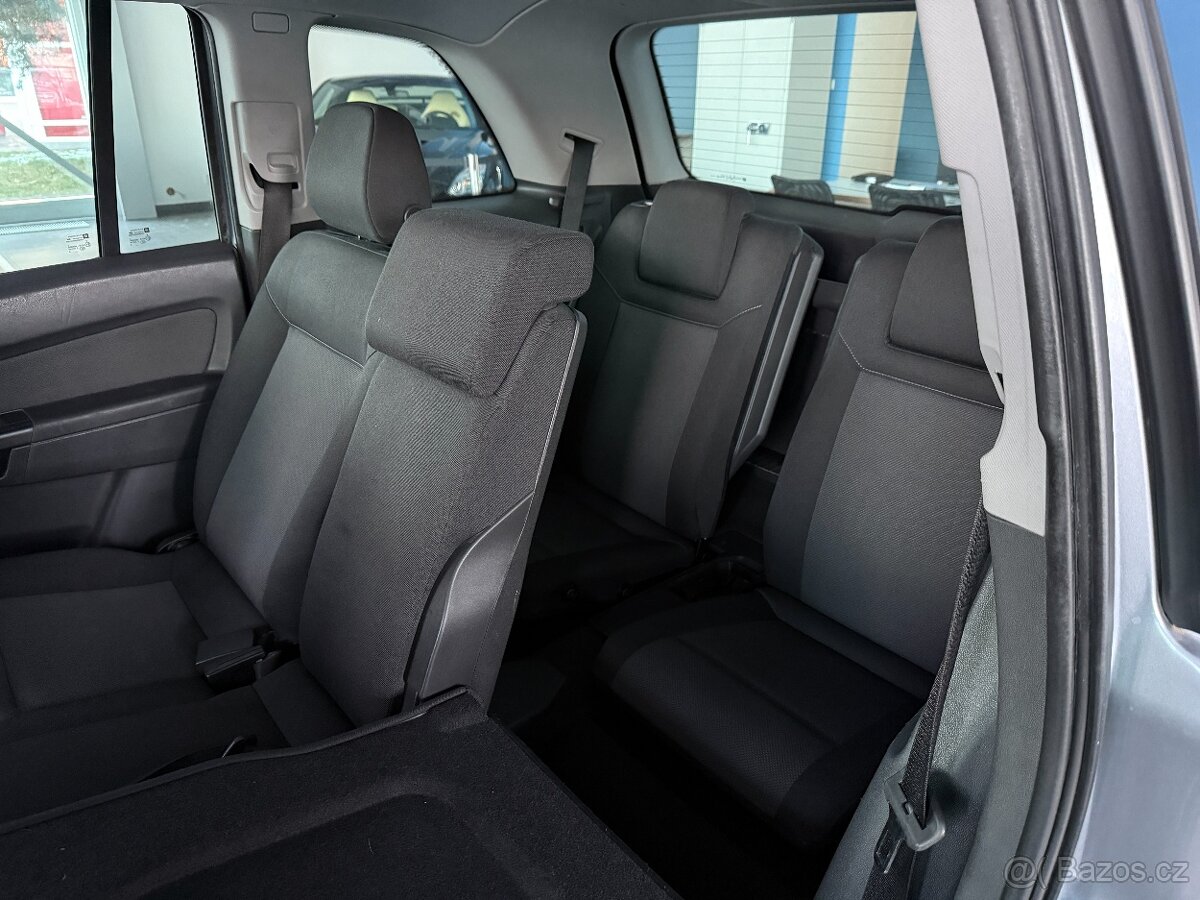 Opel Zafira 1.6 77kW,SERVISKA,7.MÍST - 18