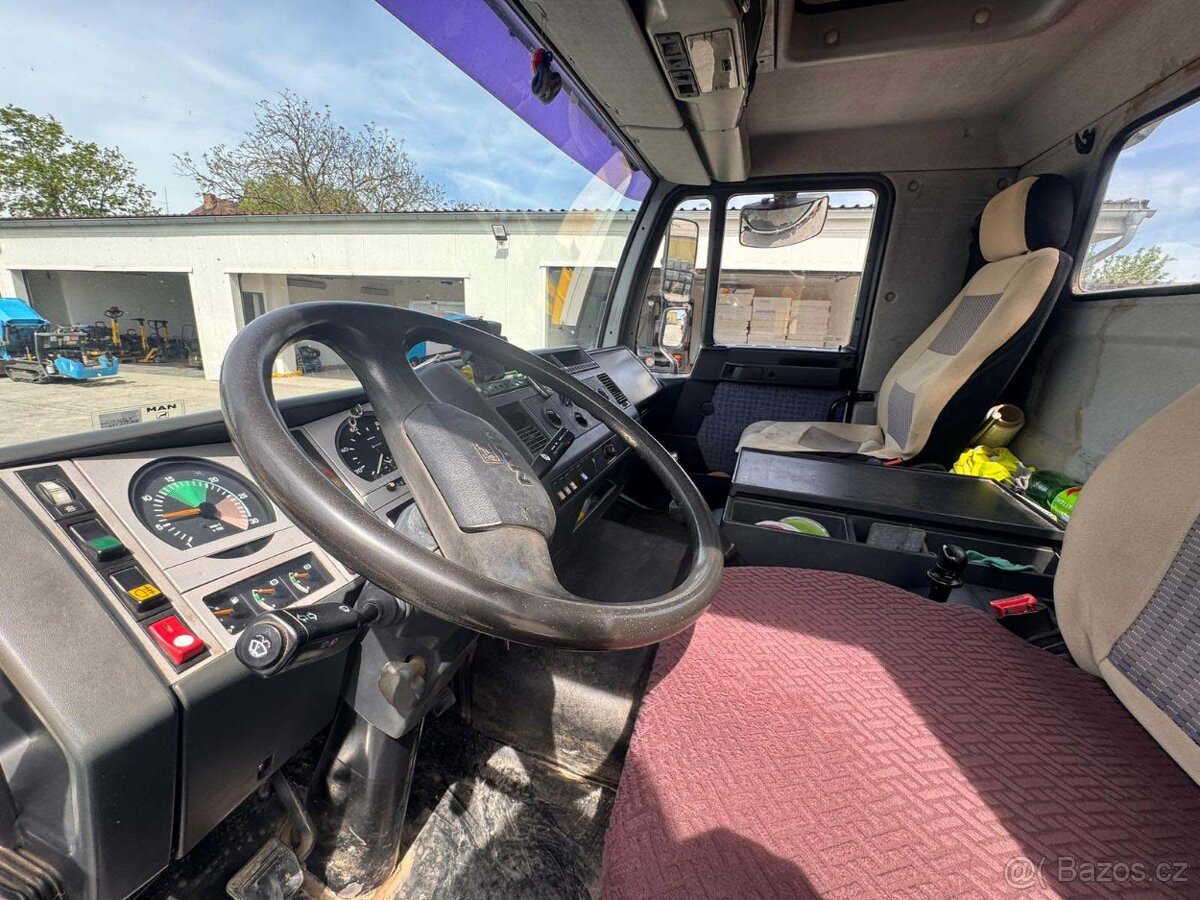 MAN LE 14.280 4X2 BL / 2005 / 87 700 km - 18
