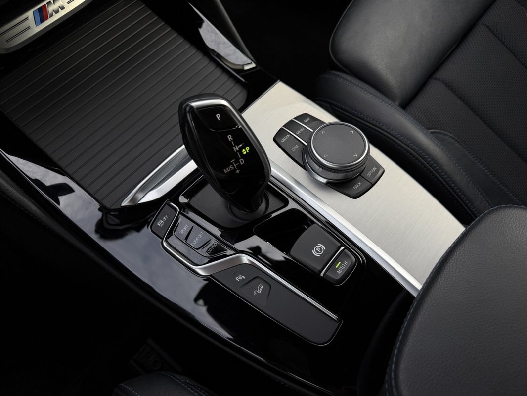 BMW X4 M40d xDrive 2020 - 18