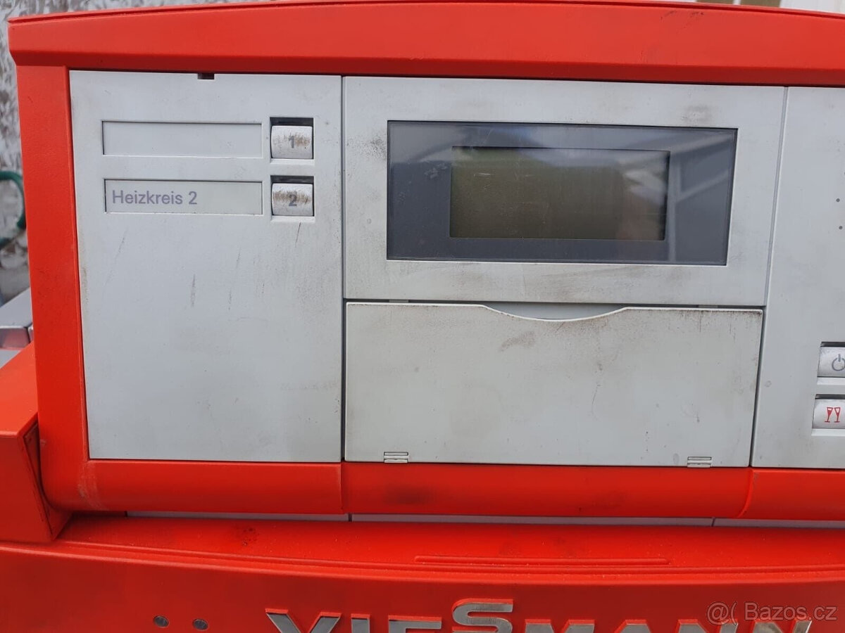 Viessmann Vitoladens 300-T VW3B olejový kondenzační kotel 19 - 18