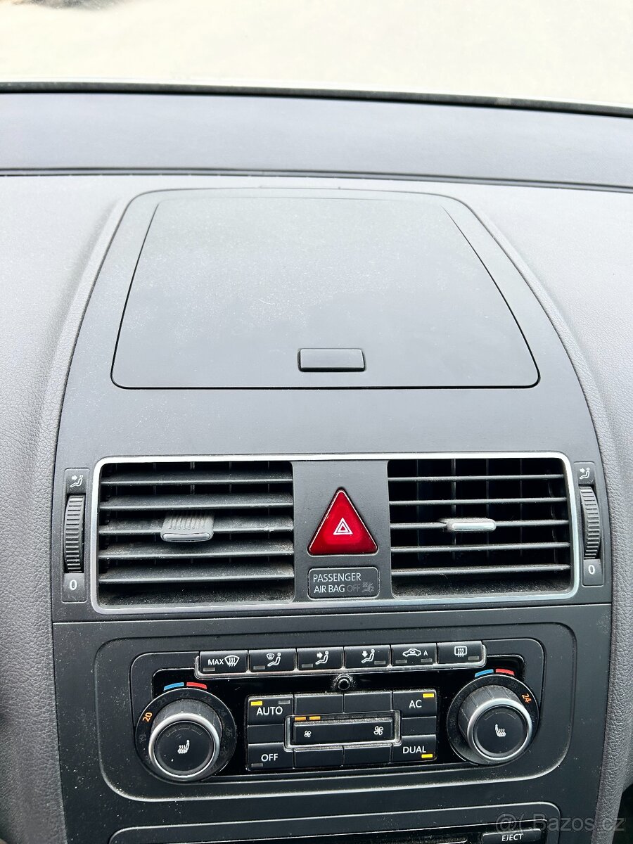 VW Touran 1T3 1.4TSI DSG - 18