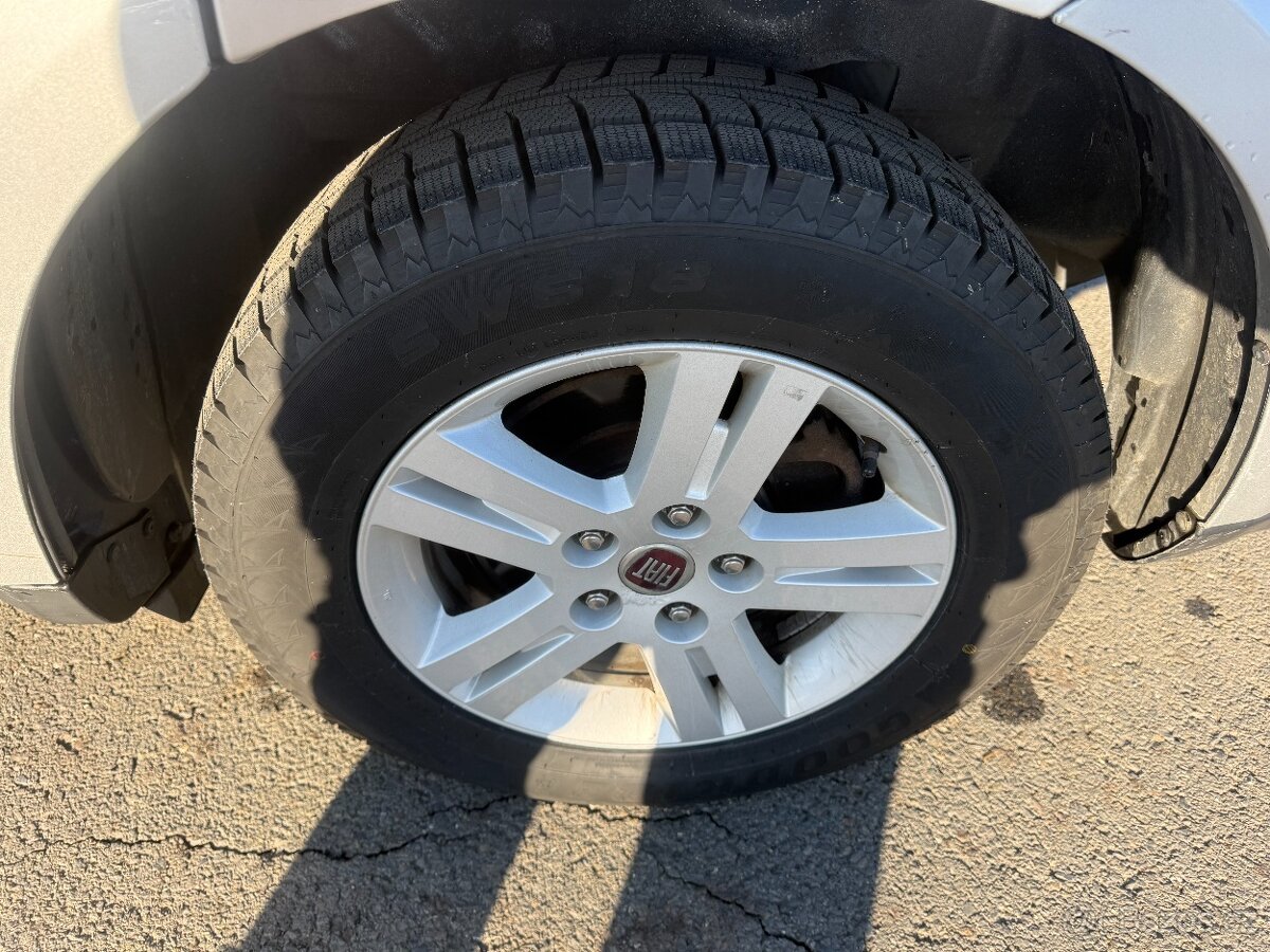 Fiat Freelander 2,0 7 míst - 18