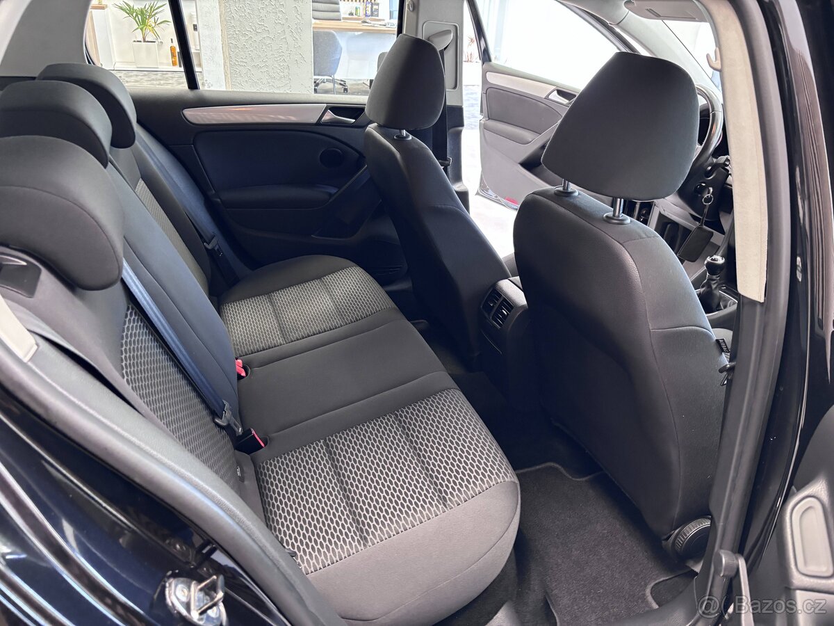 Volkswagen Golf 1.2TSI TREND - 18