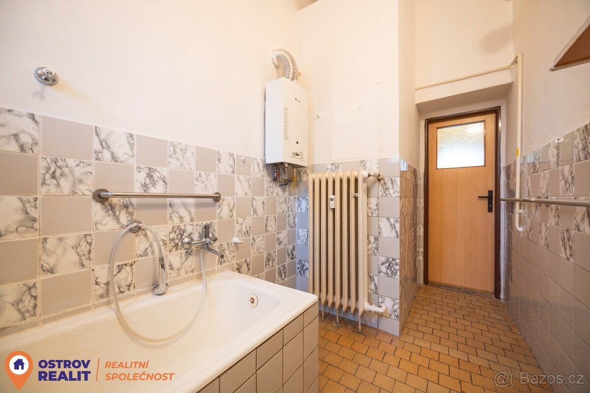 Prodej bytu 3+1, 86 m², Jeseník centrum - 18