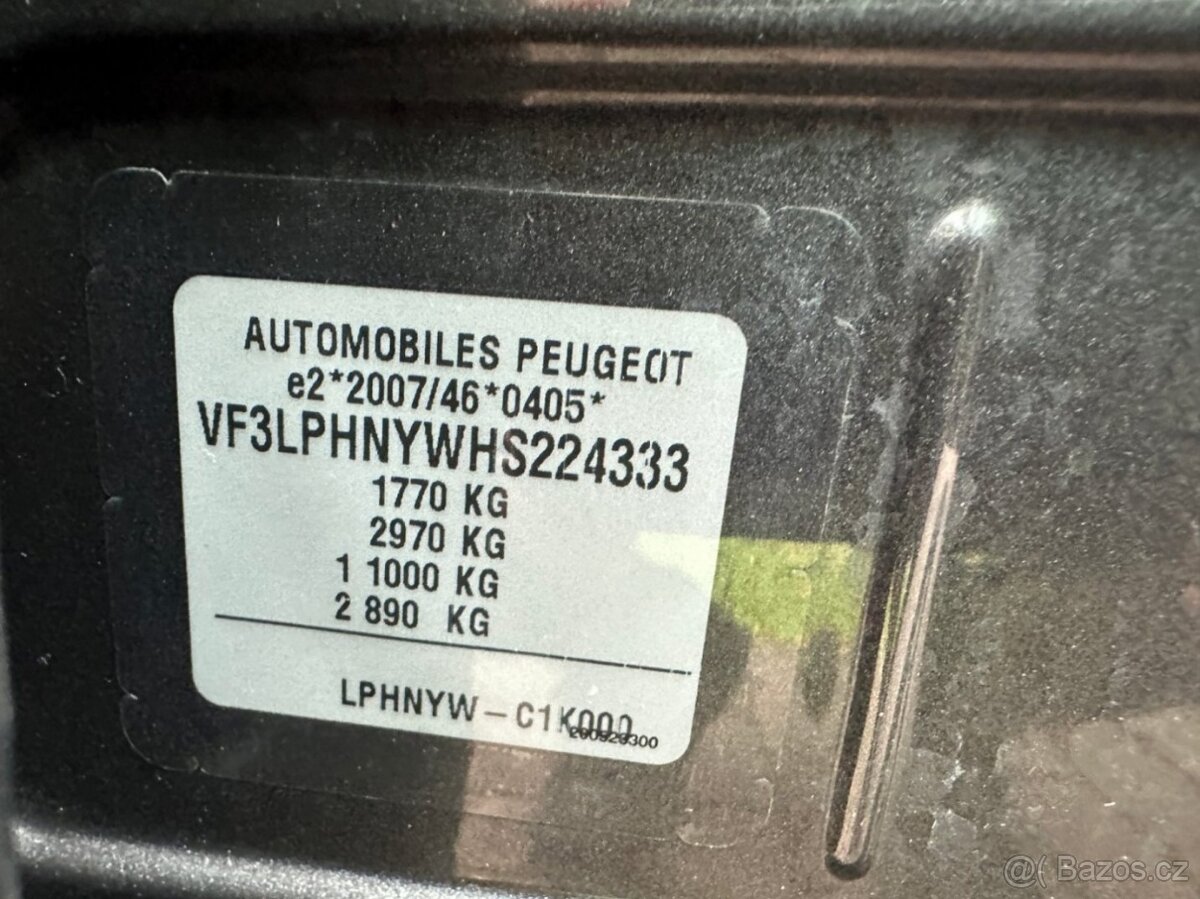 Prodáme Peugeot 308 1.2T 96kw - 18