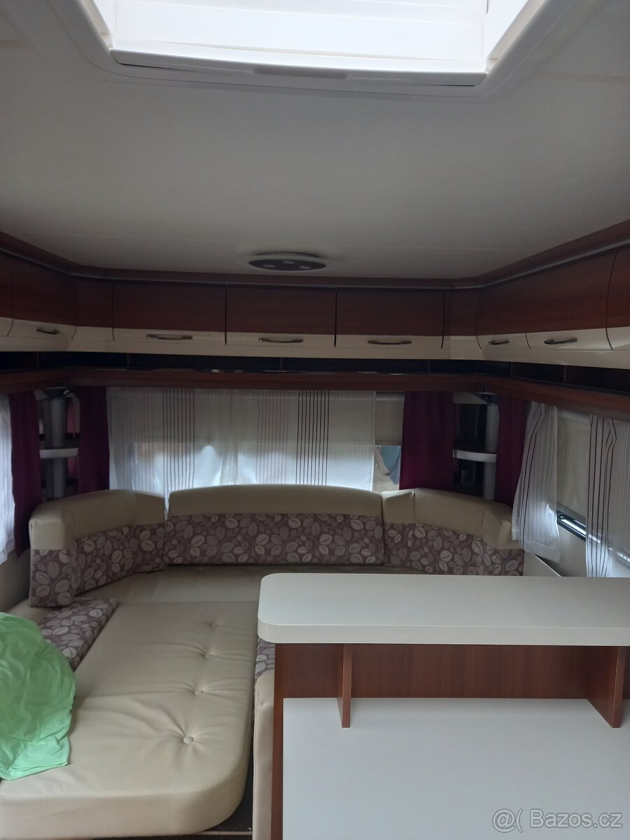 Obytný přívěs Hobby 560 cfe - 18
