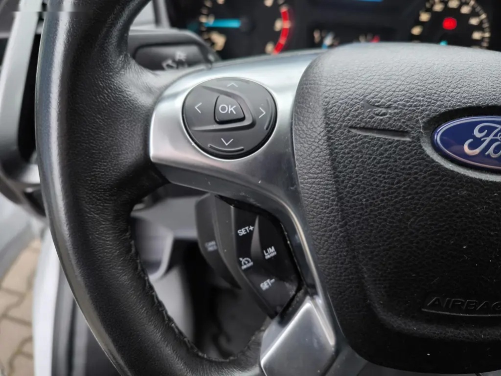Ford Transit Custom, 2.0 TDCi L2H1 9 míst - 18