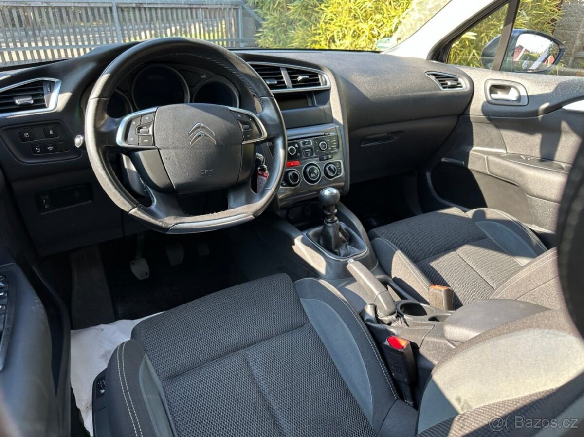 prodávám Citroën C4 1.6Hdi 84kw Selection - 18