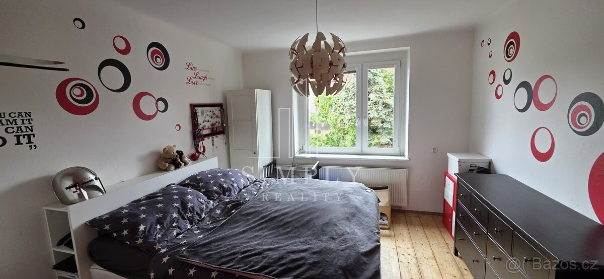 Vícegenerační dům 6+1 360 m2, pozemek 366 m2, Herbenova , H - 18