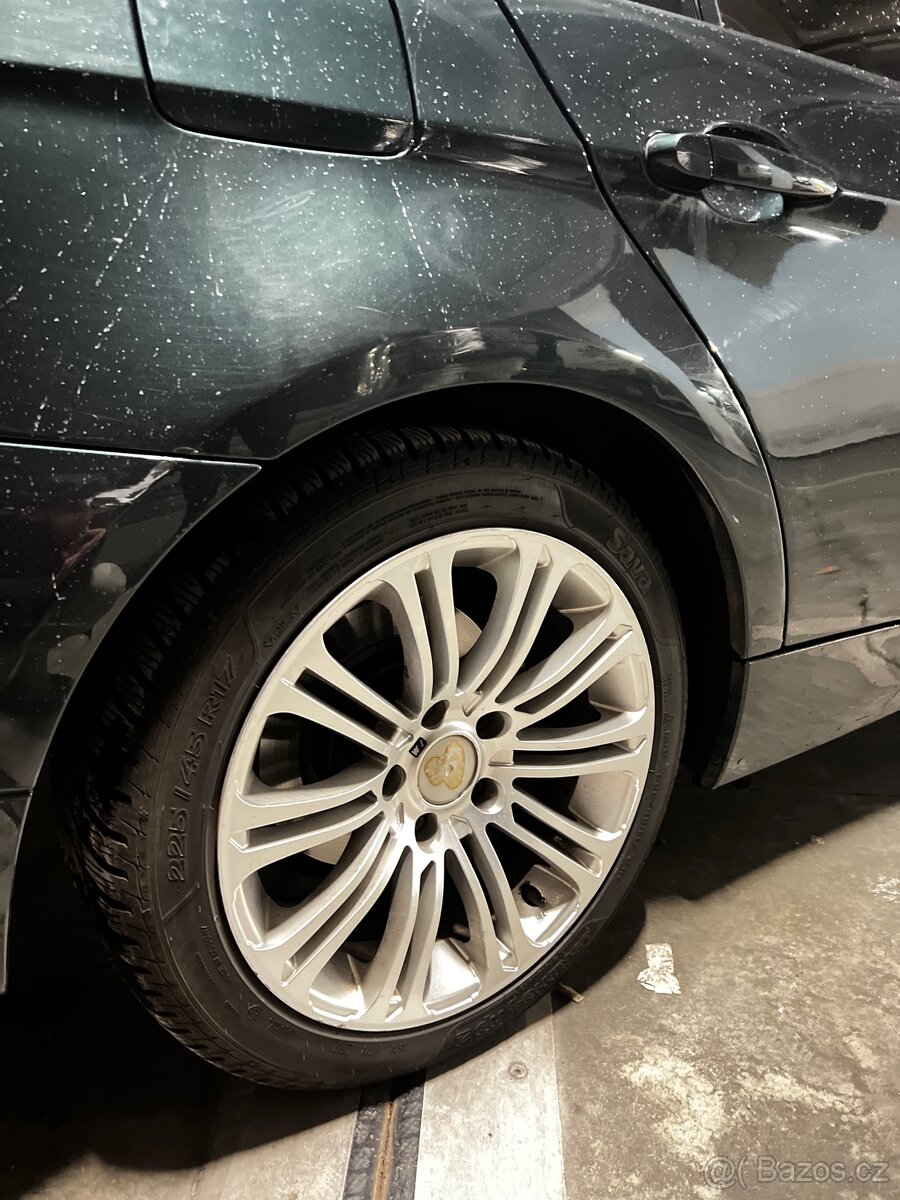 BMW e90 2.0 benzín - 18