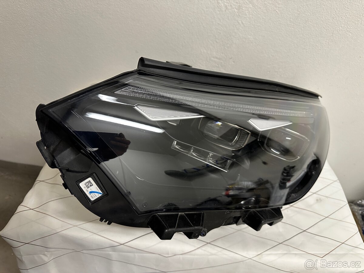 MERCEDES EQE / EQS SUV X294 Digital light - 18