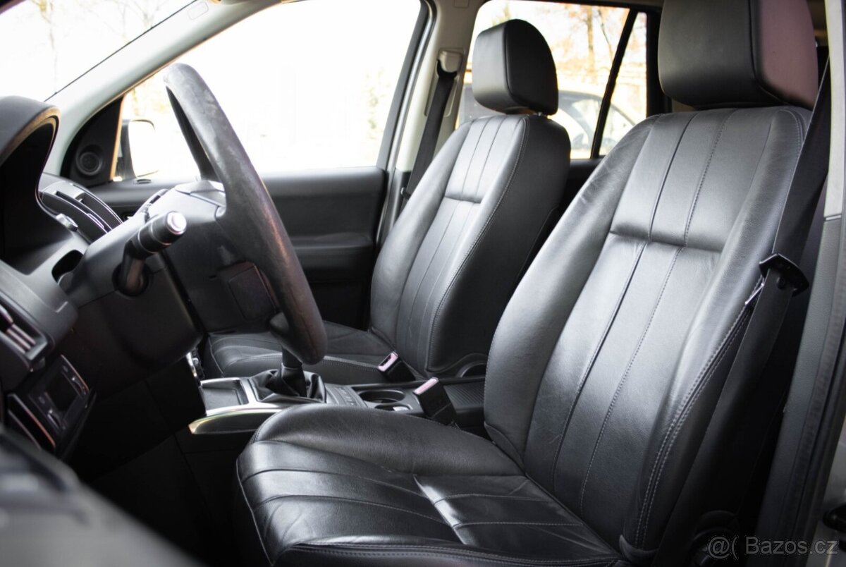 Land Rover Freelander 2.2 D 4x4 - 18